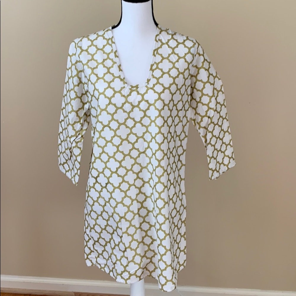 Lily Wolly Doodle Quatrefoil Tunic Size Medium
